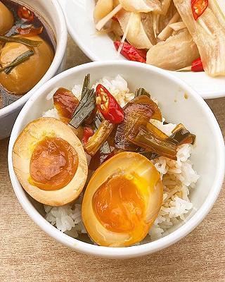 TRỨNG NGÂM TƯƠNG ĐÃ HẾT HOT CHƯA HẢ ANH EM? 🙄 - ảnh 1 trung ngam tuong da het hot chua ha anh em? 🙄 - anh 1
