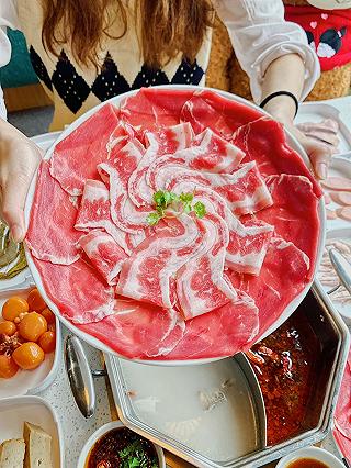 TẤT NIÊN SANG CHẢNH CHỈ 199K LẠI CÒN COA GẤU ÔM ❗️❗️ - ảnh 2 tat nien sang chanh chi 199k lai con coa gau om ❗️❗️ - anh 2
