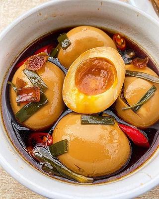TRỨNG NGÂM TƯƠNG ĐÃ HẾT HOT CHƯA HẢ ANH EM? 🙄 - ảnh 4 trung ngam tuong da het hot chua ha anh em? 🙄 - anh 4
