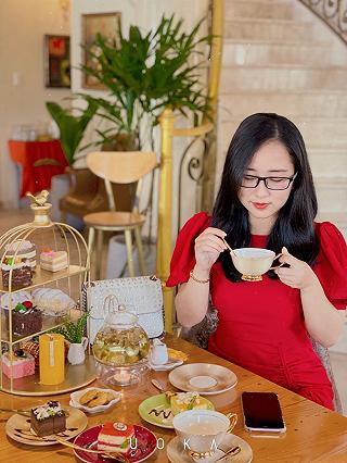 Uống trà phong cách hoàng gia The Kaphe Bistro quận 7 - ảnh 3 uong tra phong cach hoang gia the kaphe bistro quan 7 - anh 3