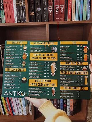 Antiko - góc nhỏ cà phê sách - ảnh 2 antiko - goc nho ca phe sach - anh 2