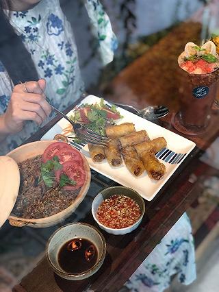 Quán Cafe Bistro Núp Hẻm Siêu Chất Lượng - ảnh 4 quan cafe bistro nup hem sieu chat luong - anh 4