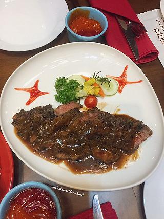 Kiểm chứng buffet đồ Âu của Mapa - ảnh 1 kiem chung buffet do au cua mapa - anh 1