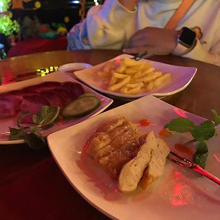Chill sân thượng - ảnh 4 chill san thuong - anh 4