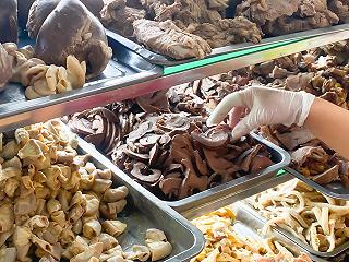 Ăn cho đã nư nồi lẩu bò ngập tràn topping chất lượng nhất Sài Gòn 2021 đây! - ảnh 5 an cho da nu noi lau bo ngap tran topping chat luong nhat sai gon 2021 day! - anh 5