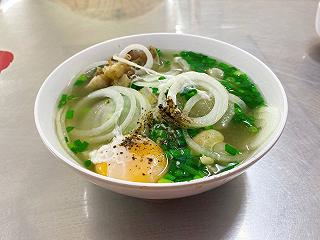 Phở Bò Nổi Tiếng Nay Thân Thiện Như Ms Áo Dài - ảnh 1 pho bo noi tieng nay than thien nhu ms ao dai - anh 1