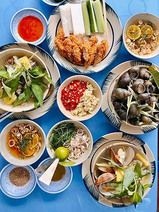 Ốc luộc đỉnh chóp tại Sài Gòn - ảnh 1 oc luoc dinh chop tai sai gon - anh 1