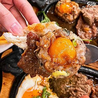 Bò né viên xíu mại trứng muối siêu xịn - ảnh 4 bo ne vien xiu mai trung muoi sieu xin - anh 4