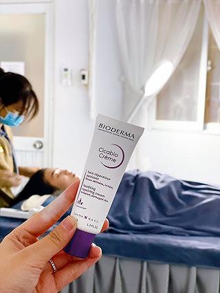 Hết hồn combo trị mụn siêu cấp Bioderma 200K, tặng FREE bắn trẻ hoá da trị giá 250K - ảnh 3 het hon combo tri mun sieu cap bioderma 200k, tang free ban tre hoa da tri gia 250k - anh 3