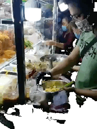 Bánh tráng trộn - ảnh 1 banh trang tron - anh 1