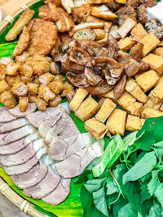 Bún Đậu 29 Chuẩn Vị Bắc – Mẹt Bạ Chà Bứ, Ăn No Sấp Mặt ! - ảnh 3 bun dau 29 chuan vi bac – met ba cha bu, an no sap mat ! - anh 3