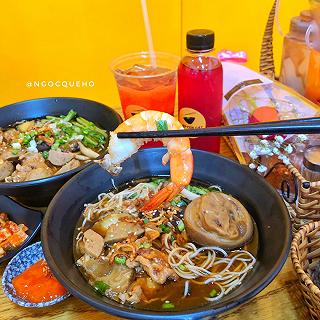 QUÁN MÌ TIỀM ĐẠI CÁT TẠI BẾP CỦA CÁT - ảnh 4 quan mi tiem dai cat tai bep cua cat - anh 4