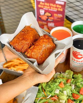 TIN HOT!. 3 người đi ăn gà Otoke chỉ 169k còn được TẶNG thêm phần khoai tây lắc - ảnh 2 tin hot!. 3 nguoi di an ga otoke chi 169k con duoc tang them phan khoai tay lac - anh 2