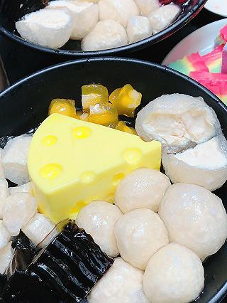“TÀ TỮA” PHÔ MAI VIÊN TO ĐÙNG THÊM KHÚC BẠCH NGŨ SẮC ĂN HỔNG MÊ NỮA THÌ THÔIIIII 😌 - ảnh 6 “ta tua” pho mai vien to dung them khuc bach ngu sac an hong me nua thi thoiiiii 😌 - anh 6