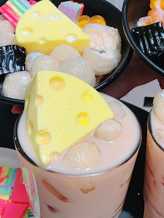 “TÀ TỮA” PHÔ MAI VIÊN TO ĐÙNG THÊM KHÚC BẠCH NGŨ SẮC ĂN HỔNG MÊ NỮA THÌ THÔIIIII 😌 - ảnh 2 “ta tua” pho mai vien to dung them khuc bach ngu sac an hong me nua thi thoiiiii 😌 - anh 2