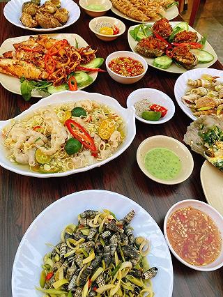 ỐC LẮC CÔ MAI - Có ngon như lời đồn??? - ảnh 2 oc lac co mai - co ngon nhu loi don??? - anh 2