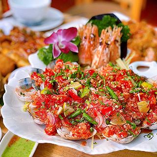 Đỉnh cao nhà hàng gia đình với vô số món ngon từ món nướng đến hải sản tươi rói, chế biến hấp dẫn, siêu bắt mắt - ảnh 3 dinh cao nha hang gia dinh voi vo so mon ngon tu mon nuong den hai san tuoi roi, che bien hap dan, sieu bat mat - anh 3