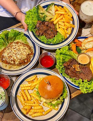Tiệm burger ngon nhứt tui từng ăn mlem mlem 🤤‼️ - ảnh 3 tiem burger ngon nhut tui tung an mlem mlem 🤤‼️ - anh 3
