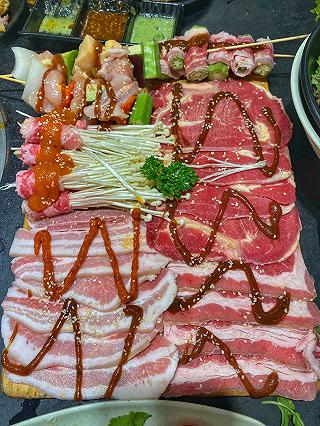MỘT QUÁN NƯỚNG TẠI ĐÀ LẠT - ảnh 2 mot quan nuong tai da lat - anh 2