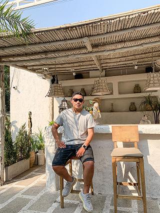 ĐI CAFE MÀ TƯỞNG ĐI LẠC QUA ĐỊA TRUNG HẢI - ảnh 1 di cafe ma tuong di lac qua dia trung hai - anh 1