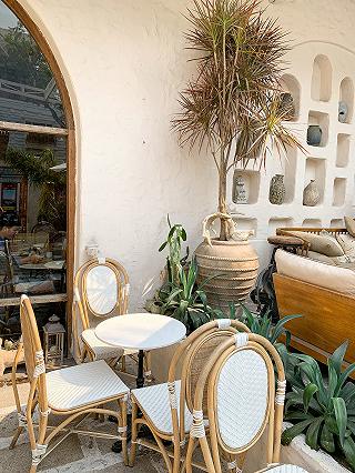 ĐI CAFE MÀ TƯỞNG ĐI LẠC QUA ĐỊA TRUNG HẢI - ảnh 6 di cafe ma tuong di lac qua dia trung hai - anh 6