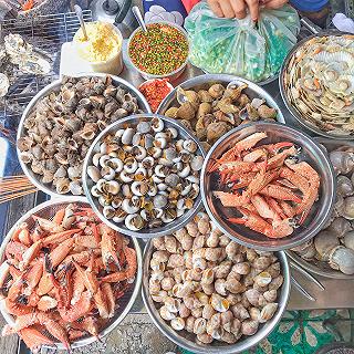 Chán cơm thèm ốc thì đi ngay quán Ốc chị Hồng Siêu To - Chất Lượng bán từ sáng núp hẻm Quận 3 - ảnh 1 chan com them oc thi di ngay quan oc chi hong sieu to - chat luong ban tu sang nup hem quan 3 - anh 1
