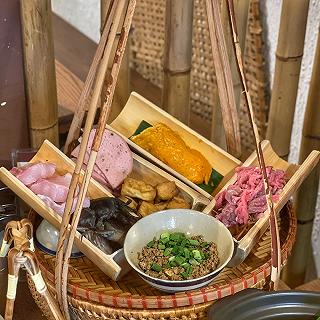 Nhớ miền tây sông nước hữu tình Thì ghé Tám riêu làm lẩu cua đồng đậm tình quê hương. - ảnh 5 nhớ miền tây sông nước hữu tình thì ghé tám riêu làm lẩu cua dồng daôm tình quê hương. - anh 5