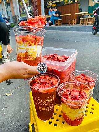 Chiếc tiệm TRÀ DÂU SIÊU NGON 🍓 - ảnh 2 chiec tiem tra dau sieu ngon 🍓 - anh 2