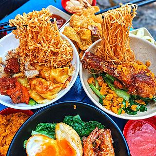 Độc lạ MÌ XANH TRỘN TÔM TRỨNG LÒNG ĐÀO với quá chời tốp mỡ 🤤 - ảnh 5 doc la mi xanh tron tom trung long dao voi qua choi top mo 🤤 - anh 5