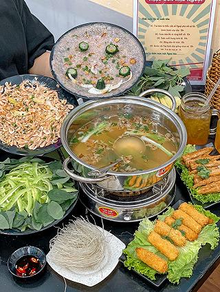 Trở về tuổi thơ với những món ăn dân dã từ “Tiệm ăn Bà ngoại Sài Gòn” - ảnh 5 trở về tuổi thơ với những món ăn dân dã từ “tieôm ăn bà ngoaoi sài gòn” - anh 5