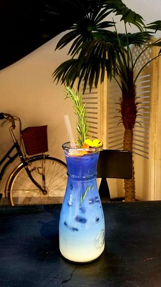 Trà sữa hoa đậu biếc thơm mát đây! - ảnh 2 tra sua hoa dau biec thom mat day! - anh 2