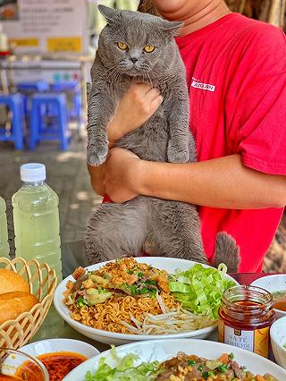 Phượt Gò Vấp để ăn tô PHỞ TRỘN, MÌ TRỘN SATE siu ngon mọi ngườiiiii ơiiii🤤‼️‼️ - ảnh 1 phuot go vap de an to pho tron, mi tron sate siu ngon moi nguoiiiii oiiii🤤‼️‼️ - anh 1