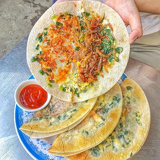 Độc quyền toàn Sài Gòn hàng - Bánh Tráng Nướng Cải Xá Bấu ngon gây nghiện hơn 10 năm ở quận 11 - ảnh 1 doc quyen toan sai gon hang - banh trang nuong cai xa bau ngon gay nghien hon 10 nam o quan 11 - anh 1