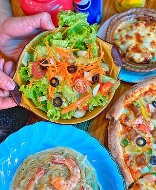 Quán ăn Âu có pizza siu ngon bên hông chợ Hồ Thị Kỷ‼️ - ảnh 5 quan an au co pizza siu ngon ben hong cho ho thi ky‼️ - anh 5