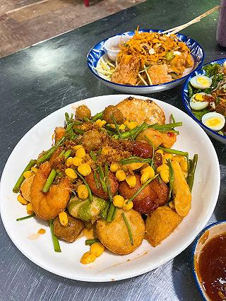 QUẬN 9 CÓ GÌ ĂN ? KHÔNG NHỮNG CÓ MÀ CÒN NGON NỮA NHA ❤️ - ảnh 1 quan 9 co gi an ? khong nhung co ma con ngon nua nha ❤️ - anh 1