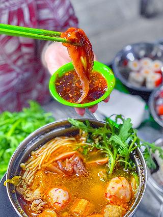 Lãng mạn hết sức LẨU SA TẾ UYÊN ƯƠNG 2 NGƯỜI ngon đáo để dắt gấu đi ăn là y bài - ảnh 4 lang man het suc lau sa te uyen uong 2 nguoi ngon dao de dat gau di an la y bai - anh 4