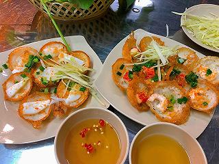 Bánh khọt cối đá, Vũng Tàu ở Sì Gòn - ảnh 1 banh khot coi da, vung tau o si gon - anh 1