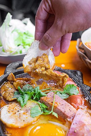 BÁNH MÌ CHẢO TOPPING NGẬP TRÀN MÀ GIÁ CHỈ CÓ 35K- 40k😆😆😆 - ảnh 4 bánh mì chảo topping ngaôp tràn mà giá chỉ có 35k- 40k😆😆😆 - anh 4