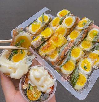 Bánh Tráng Trứng Lòng Đào Béo Ngậy - ảnh 3 banh trang trung long dao beo ngay - anh 3