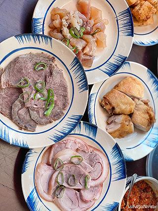 LẠ MIỆNG VỚI CHIẾC QUÁN TRUNG HOA NGON NHỨC NÁCH KHU BÙI VIỆN - ảnh 3 la mieng voi chiec quan trung hoa ngon nhuc nach khu bui vien - anh 3