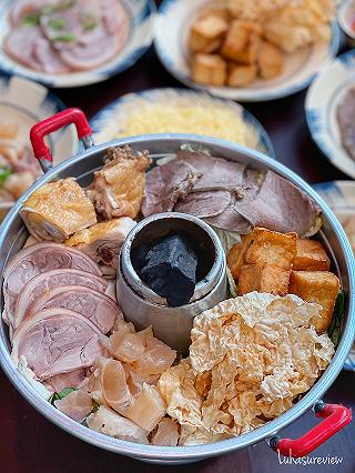 LẠ MIỆNG VỚI CHIẾC QUÁN TRUNG HOA NGON NHỨC NÁCH KHU BÙI VIỆN - ảnh 2 la mieng voi chiec quan trung hoa ngon nhuc nach khu bui vien - anh 2