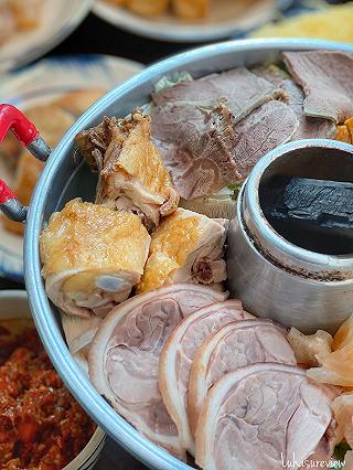 LẠ MIỆNG VỚI CHIẾC QUÁN TRUNG HOA NGON NHỨC NÁCH KHU BÙI VIỆN - ảnh 4 la mieng voi chiec quan trung hoa ngon nhuc nach khu bui vien - anh 4