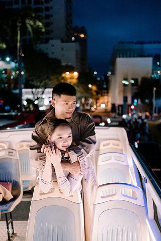 XE BUS 2 TẦNG VI VU NGẮM SÀI GÒN 🚌🚌🚌 - ảnh 5 xe bus 2 tầng vi vu ngam sai gon 🚌🚌🚌 - anh 5