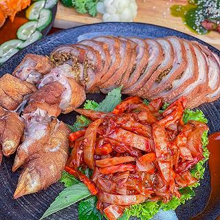 Nhà hàng Rooftop ngay Gò Vấp Chốn vui chơi sống ảo mồi ngon bia bén tới luôn ‼️ - ảnh 3 nha hang rooftop ngay go vap chon vui choi song ao moi ngon bia ben toi luon ‼️ - anh 3