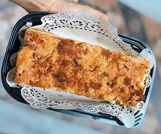 Bánh Bông Lan Phô Mai Trứng Muối - ảnh 1 banh bong lan pho mai trung muoi - anh 1