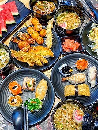 Buffet Sushi ngập tràn siu đã, ăn xong sợ sushi nghĩ ăn sushi 1 tuần luôn 🤣 ‼️‼️ - ảnh 1 buffet sushi ngap tran siu da, an xong so sushi nghi an sushi 1 tuan luon 🤣 ‼️‼️ - anh 1