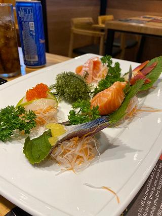 Sushi in Sushi Buffet có “xịn” như lời đồn? - ảnh 6 sushi in sushi buffet co “xin” nhu loi don? - anh 6