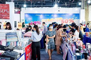 NGUYÊN TEAM ĐI VÀO HẾT! SĂN SALE HÀNG HIỆU LIỀN ANH EM ƠI - ảnh 1 nguyen team di vao het! san sale hang hieu lien anh em oi - anh 1
