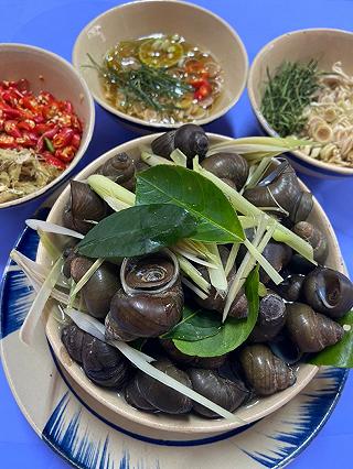 The best Ốc luộc kiểu Bắc ở Sài Gòn - ảnh 2 the best oc luoc kieu bac o sai gon - anh 2