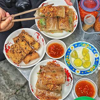 Độc quyền món "Gỏi Cuốn" Canh Bún có một không hai núp hẻm hơn 16 năm ở Tân Bình - ảnh 6 doc quyen mon "goi cuon" canh bun co mot khong hai nup hem hon 16 nam o tan binh - anh 6